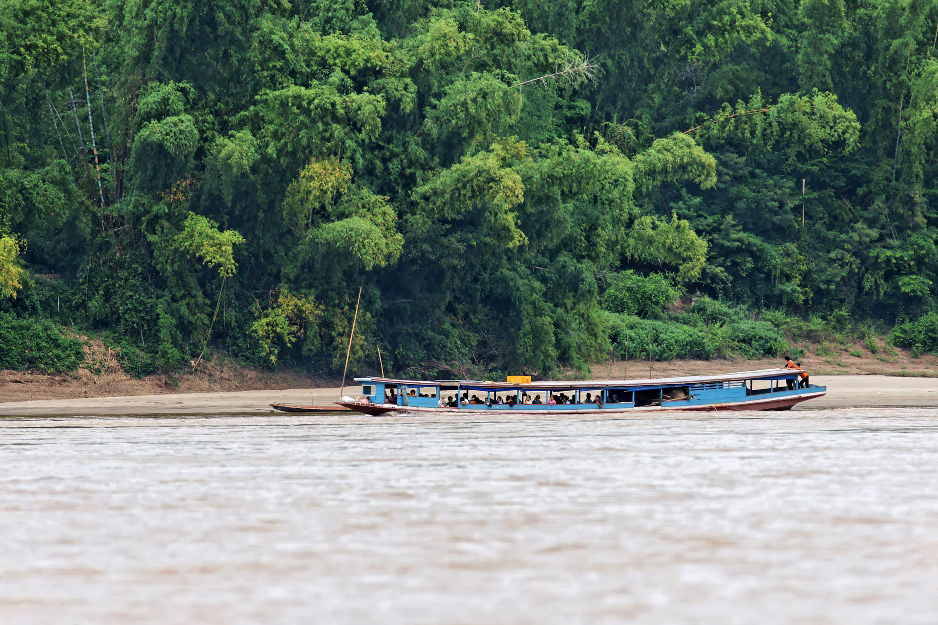 Unterwegs zu den zu den Pak Ou Höhlen